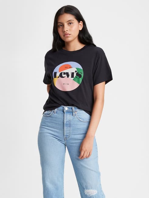 Levi’s® Women's Graphic Varsity T-Shirt - 699730160
